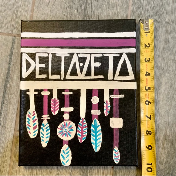 Delta Zeta Canvas - Picture 3 of 4